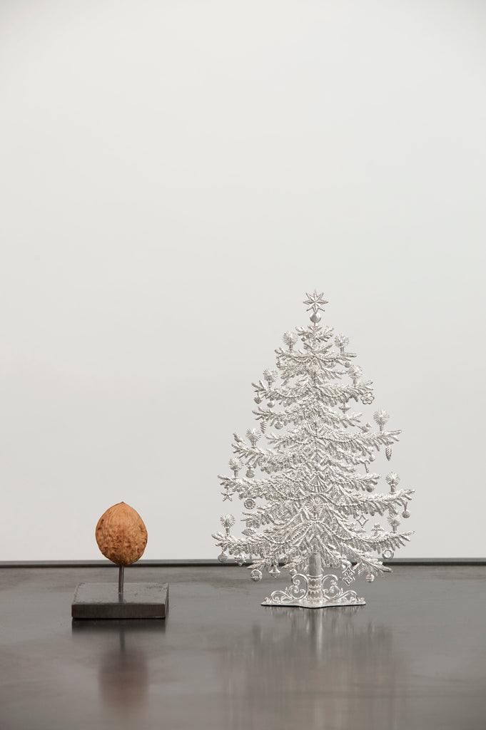 Christmas tin standing trees
