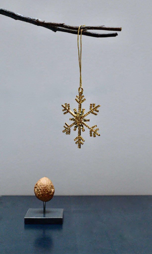 Crystal golden snowflake star