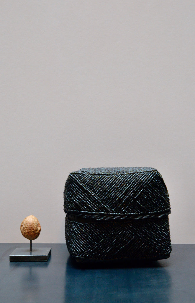 Glass beaded box black