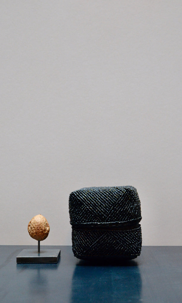 Glass beaded box black