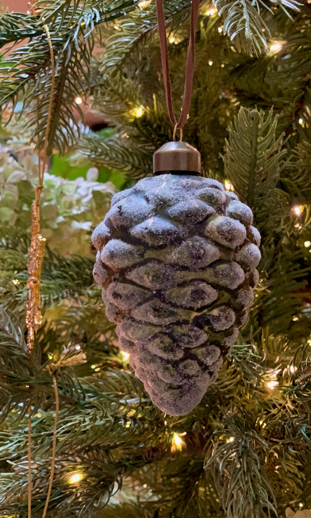 Pinecone tree decoration small