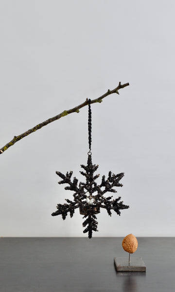 Beaded candle holder star black