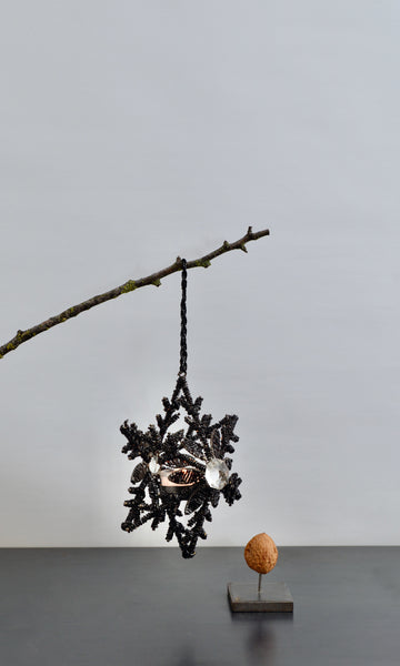 Beaded candle holder floral black